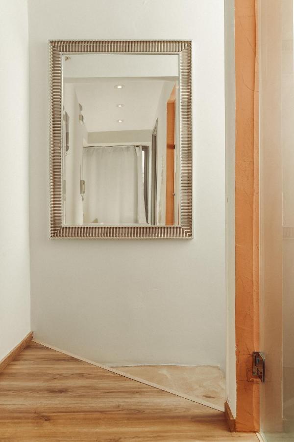Suitas Apartment