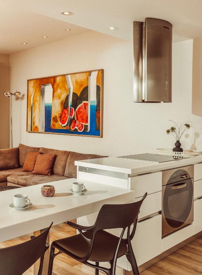 Suitas Apartment